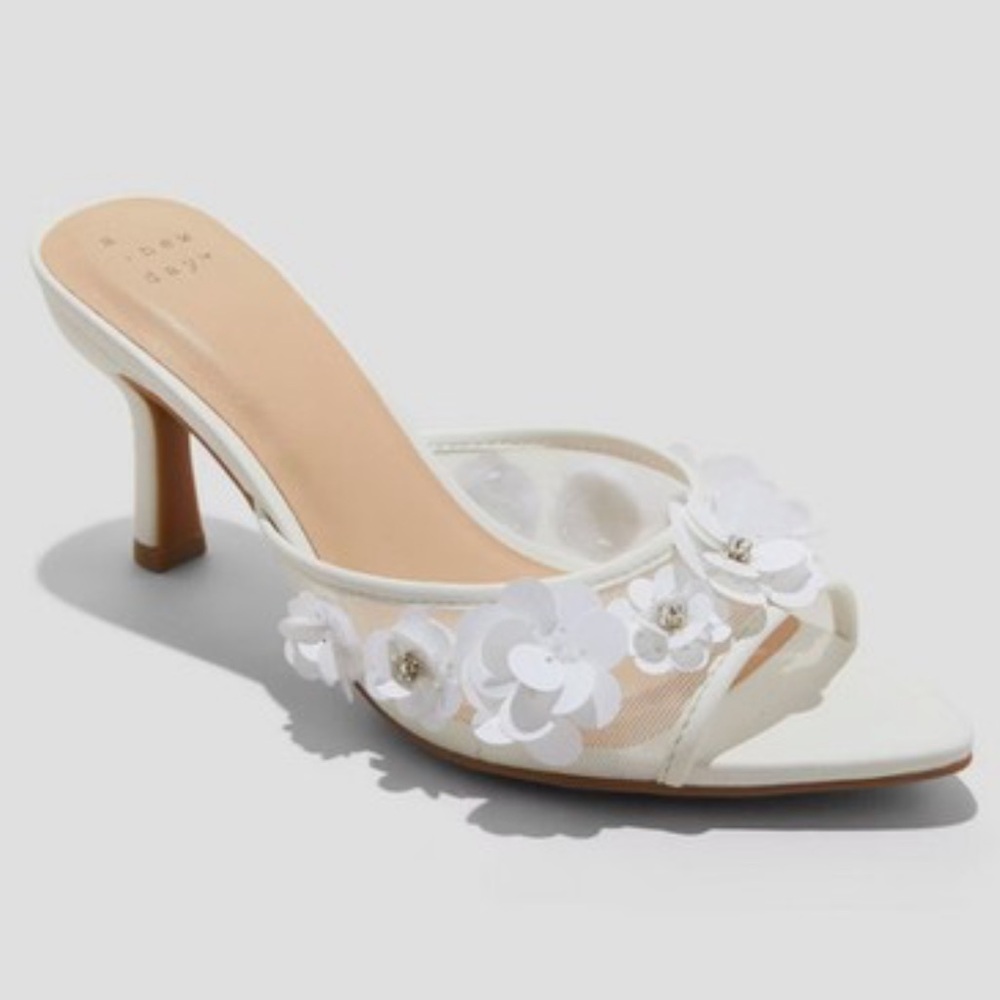 a new day Mesh White “Lupita” Floral Rhinestone Mule Heel